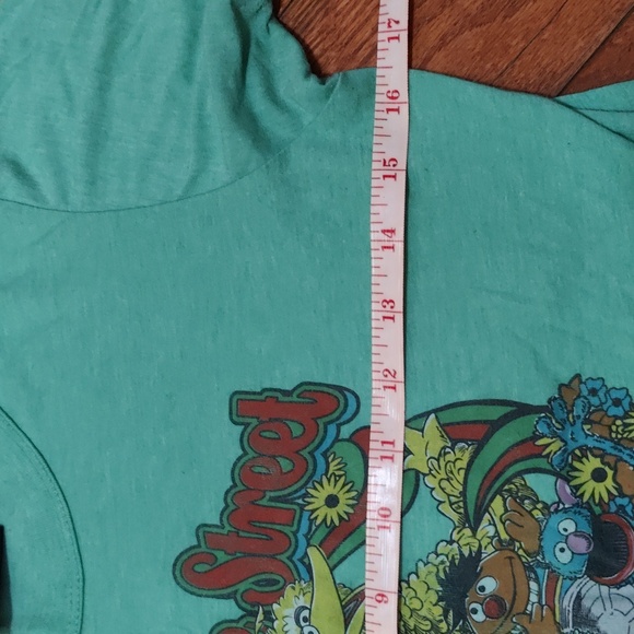 🌞Sesame Street Junk Food T - Picture 5 of 7